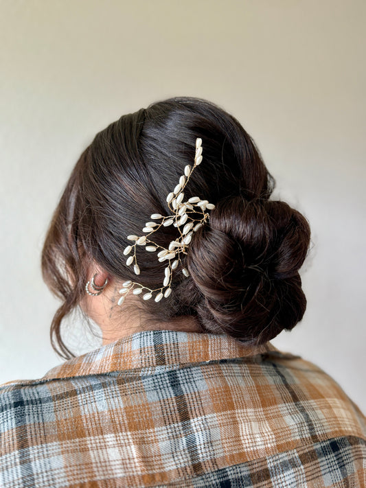 Pearl hair pins